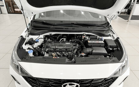 Hyundai Solaris II рестайлинг, 2021 год, 1 630 000 рублей, 9 фотография