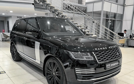 Land Rover Range Rover IV рестайлинг, 2020 год, 9 750 000 рублей, 3 фотография
