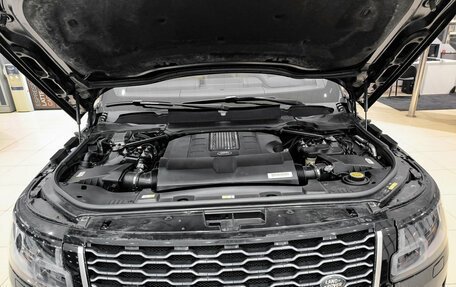 Land Rover Range Rover IV рестайлинг, 2020 год, 9 750 000 рублей, 9 фотография