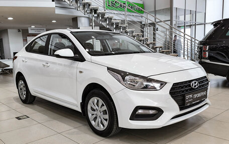 Hyundai Solaris II рестайлинг, 2019 год, 1 350 000 рублей, 3 фотография