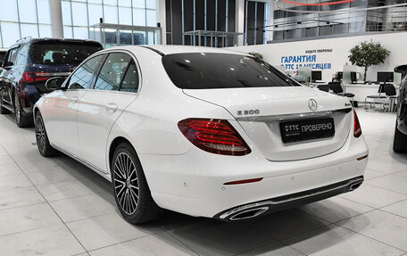 Mercedes-Benz E-Класс, 2016 год, 2 099 000 рублей, 8 фотография