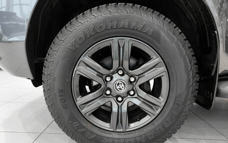 Toyota Hilux VIII, 2021 год, 4 550 000 рублей, 18 фотография