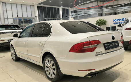 Skoda Superb III рестайлинг, 2013 год, 650 000 рублей, 8 фотография