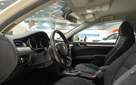 Skoda Superb III рестайлинг, 2013 год, 650 000 рублей, 20 фотография
