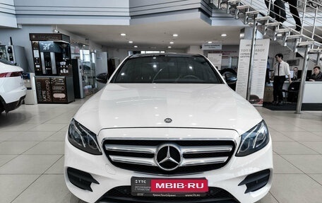 Mercedes-Benz E-Класс, 2017 год, 2 749 000 рублей, 2 фотография