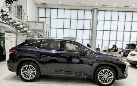 Lexus RX IV рестайлинг, 2021 год, 5 690 000 рублей, 4 фотография