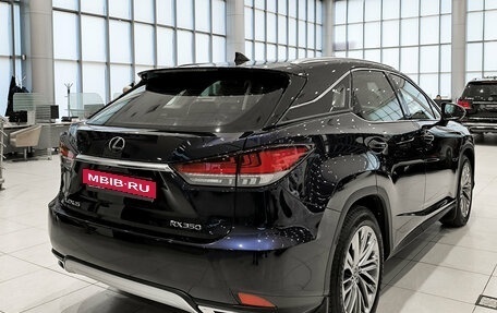Lexus RX IV рестайлинг, 2021 год, 5 690 000 рублей, 5 фотография
