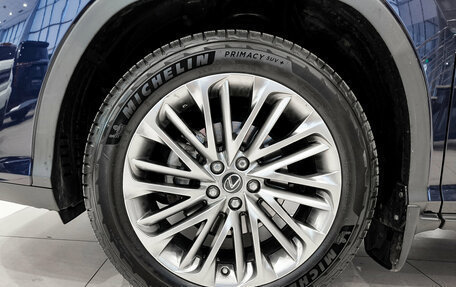 Lexus RX IV рестайлинг, 2021 год, 5 690 000 рублей, 18 фотография