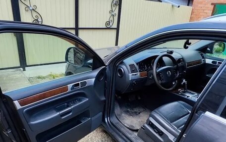Volkswagen Touareg III, 2007 год, 1 000 000 рублей, 7 фотография