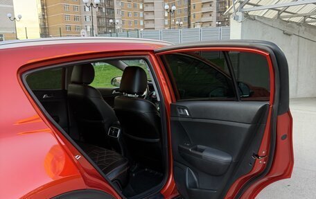KIA Sportage IV рестайлинг, 2021 год, 2 550 000 рублей, 5 фотография