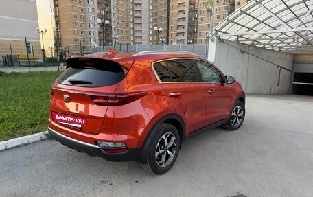 KIA Sportage IV рестайлинг, 2021 год, 2 550 000 рублей, 9 фотография