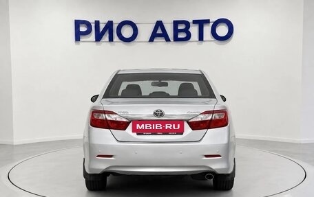 Toyota Camry, 2014 год, 1 699 999 рублей, 10 фотография