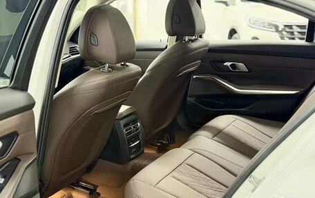 BMW 3 серия, 2023 год, 3 240 000 рублей, 16 фотография