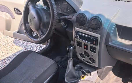 Renault Logan I, 2006 год, 180 000 рублей, 9 фотография