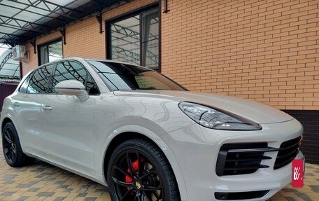 Porsche Cayenne III, 2021 год, 8 950 000 рублей, 4 фотография