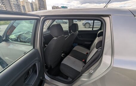 Skoda Fabia II, 2010 год, 400 000 рублей, 12 фотография