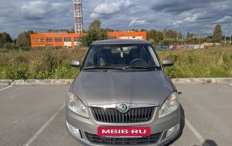 Skoda Fabia II, 2010 год, 400 000 рублей, 2 фотография