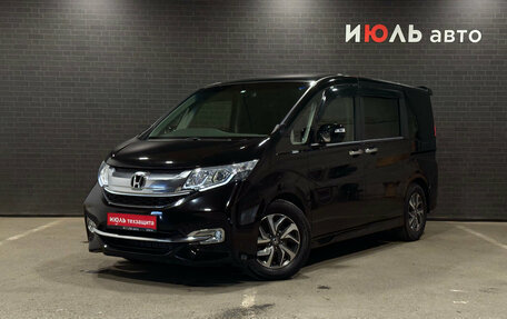 Honda Stepwgn IV, 2015 год, 1 880 000 рублей, 2 фотография