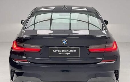 BMW 3 серия, 2022 год, 2 665 000 рублей, 9 фотография