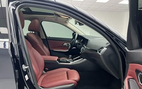 BMW 3 серия, 2022 год, 2 665 000 рублей, 19 фотография
