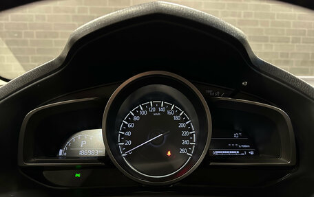 Mazda 3, 2017 год, 1 490 000 рублей, 19 фотография