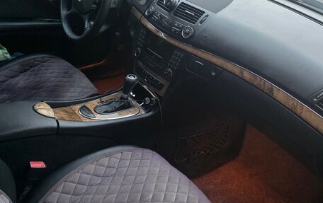 Mercedes-Benz E-Класс, 2008 год, 1 000 000 рублей, 6 фотография