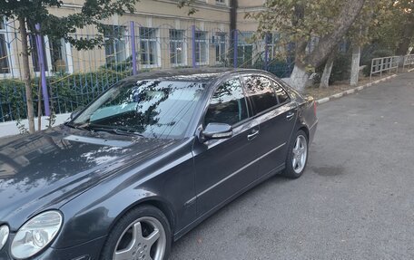 Mercedes-Benz E-Класс, 2008 год, 1 000 000 рублей, 2 фотография