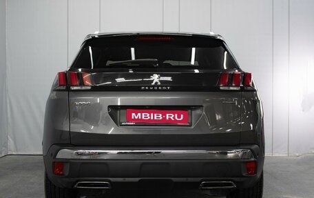 Peugeot 3008 II, 2018 год, 2 012 000 рублей, 4 фотография