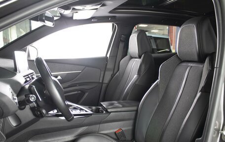 Peugeot 3008 II, 2018 год, 2 012 000 рублей, 9 фотография