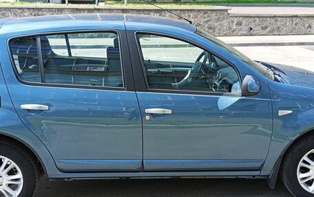 Renault Sandero I, 2011 год, 750 000 рублей, 2 фотография