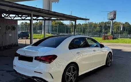 Mercedes-Benz A-Класс, 2022 год, 2 000 000 рублей, 4 фотография