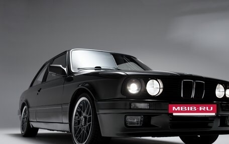 BMW 3 серия, 1983 год, 930 000 рублей, 21 фотография