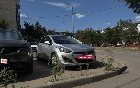 Hyundai i30 II рестайлинг, 2014 год, 830 000 рублей, 2 фотография