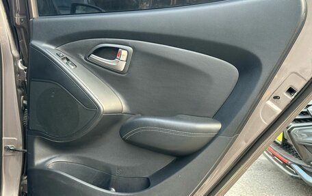 Hyundai ix35 I рестайлинг, 2011 год, 1 299 000 рублей, 13 фотография
