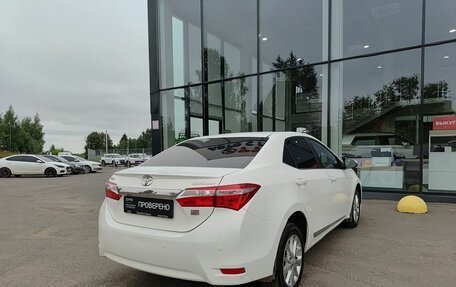 Toyota Corolla, 2013 год, 945 000 рублей, 5 фотография