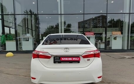 Toyota Corolla, 2013 год, 945 000 рублей, 6 фотография