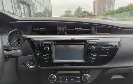 Toyota Corolla, 2013 год, 945 000 рублей, 15 фотография