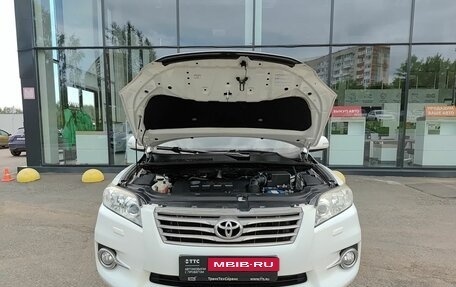 Toyota RAV4, 2011 год, 1 365 000 рублей, 9 фотография