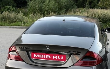 Mercedes-Benz CLS, 2005 год, 1 300 000 рублей, 14 фотография