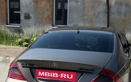Mercedes-Benz CLS, 2005 год, 1 300 000 рублей, 18 фотография