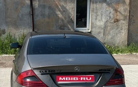 Mercedes-Benz CLS, 2005 год, 1 300 000 рублей, 19 фотография