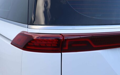 KIA Carnival, 2023 год, 3 999 000 рублей, 22 фотография