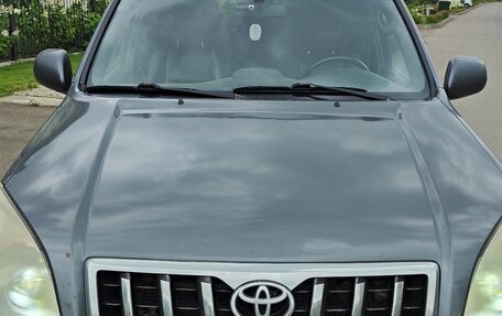 Toyota Land Cruiser Prado 120 рестайлинг, 2007 год, 1 400 030 рублей, 4 фотография