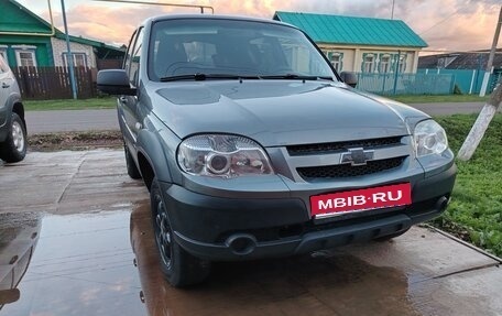 Chevrolet Niva I рестайлинг, 2019 год, 670 000 рублей, 1 фотография