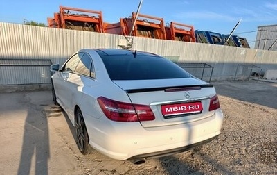Mercedes-Benz E-Класс, 2011 год, 1 350 000 рублей, 1 фотография