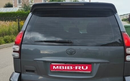Toyota Land Cruiser Prado 120 рестайлинг, 2007 год, 1 400 030 рублей, 15 фотография