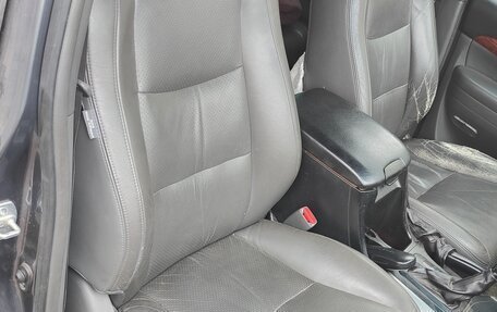 Toyota Land Cruiser Prado 120 рестайлинг, 2007 год, 1 400 030 рублей, 22 фотография