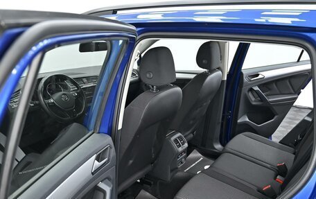 Volkswagen Tiguan II, 2020 год, 2 025 000 рублей, 13 фотография