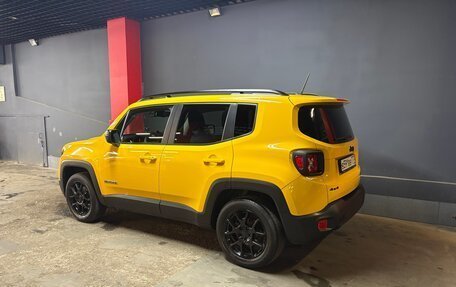 Jeep Renegade I рестайлинг, 2015 год, 1 560 000 рублей, 4 фотография