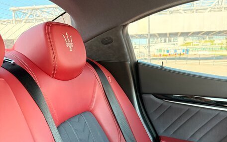 Maserati Ghibli, 2018 год, 4 350 000 рублей, 10 фотография
